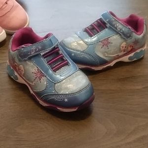 Size 8.5 frozen light up sneakers